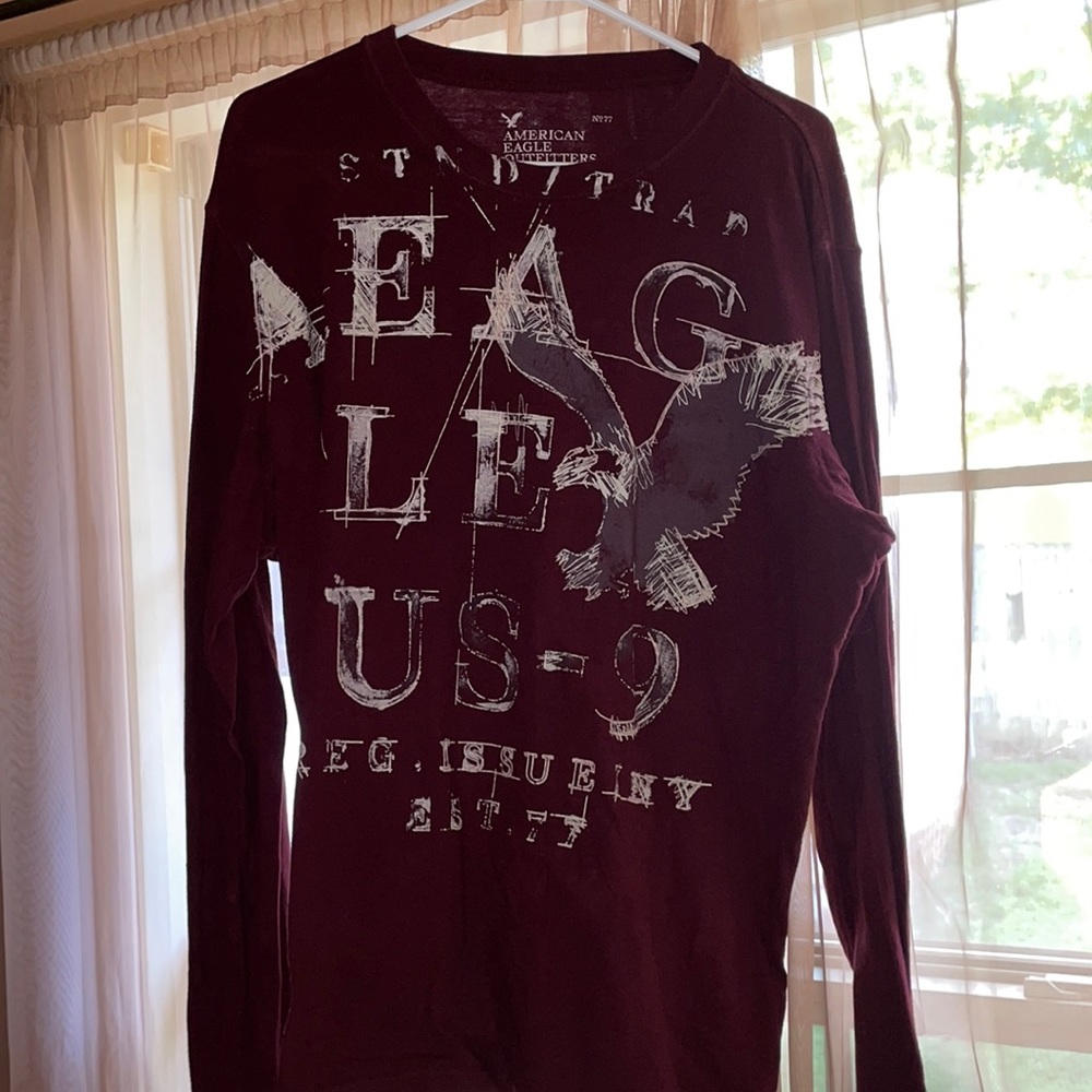American Eagle shirt